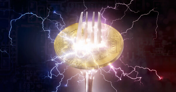 Bitcoin Cash Retreats From Weekly Highs as Market Consolidates Following 7.6% Thursday Rally